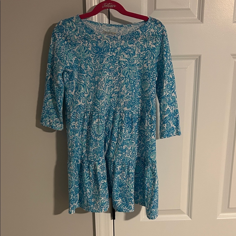 Lilly Pulitzer Blue and White Floral Top